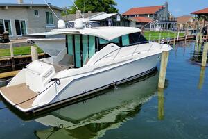 Yacht for sale 40FT (12.4M) TIARA YACHTS