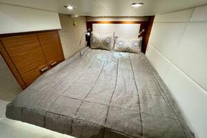 40FT (12.4M) TIARA YACHTS