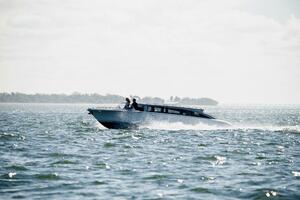 34ft Hodgdon Yachts Yacht For Sale