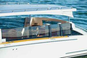 2016 Hodgdon Yachts Venetian Limo thumbnail 6