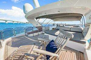 2014 Princess Y72 thumbnail 109