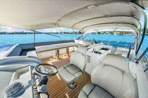 2014 Princess Y72 thumbnail 102