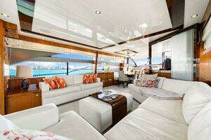 2014 Princess Y72 thumbnail 117