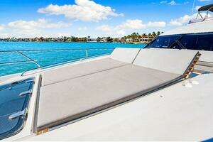 2014 Princess Y72 thumbnail 95