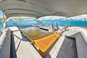 2014 Princess Y72 thumbnail 105