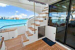 2014 Princess Y72 thumbnail 84