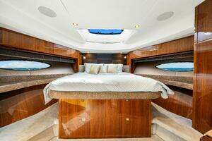 2014 Princess Y72 thumbnail 148