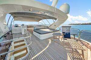 2014 Princess Y72 thumbnail 108