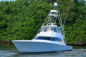 62FT (18.9M) VIKING Worth Avenue Yachts