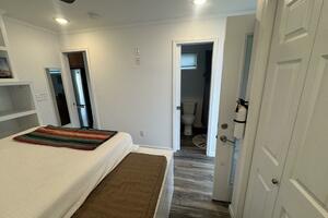 52ft Harbor Home Yacht For Sale