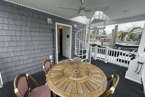 52ft Harbor Home Yacht For Sale