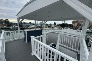 52ft Harbor Home Yacht For Sale