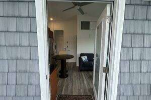 2019 Harbor Home Cozy Cottage 52' x 16' Tiny Boat thumbnail 30