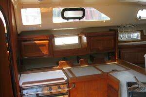 1995 Hunter Hunter 35.5 thumbnail 36