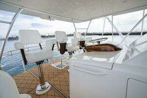 2014 Viking Viking 66 Convertible thumbnail 28