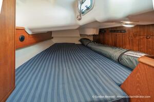 2002 Jeanneau Sun Odyssey 37 thumbnail 6