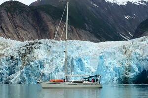 DELPHINA Worth Avenue Yachts