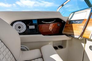 35FT (10.69M) CHRIS-CRAFT