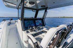 2024 Costa Custom 34 SV thumbnail 15