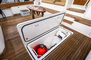 2007 Viking 64 Convertible thumbnail 12