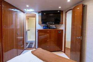2007 Viking 64 Convertible thumbnail 47