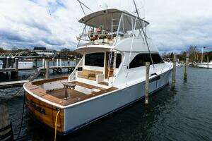 2007 Viking 64 Convertible thumbnail 3