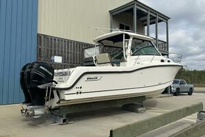 31ft Boston Whaler Yacht For Sale
