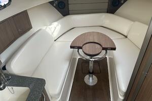 31ft Boston Whaler Yacht For Sale