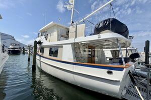 Sue Sea Q 48ft Kadey Krogen Yacht For Sale