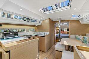 2021 Jeanneau 440 thumbnail 39