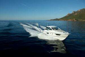 2019 Beneteau Gran Turismo 40 thumbnail 6