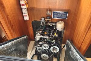 VELELLA 35ft Hunter Yacht For Sale