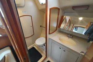 VELELLA 35ft Hunter Yacht For Sale