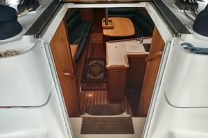 VELELLA 35ft Hunter Yacht For Sale