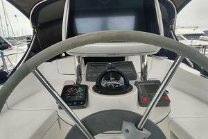 VELELLA 35ft Hunter Yacht For Sale