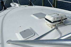 2007 Luhrs 41 Hardtop Express thumbnail 13