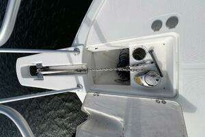 2007 Luhrs 41 Hardtop Express thumbnail 10