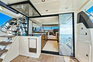 2019 Prestige 630 Flybridge thumbnail 29