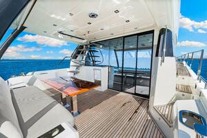 2019 Prestige 630 Flybridge - Stern Seating  