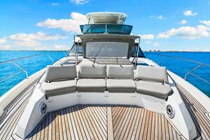 2019 Prestige 630 Flybridge - Bow