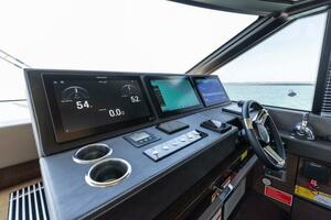 2019 Prestige 63 Flybridge 'Peace'