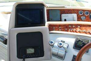 1996 Sea Ray 500 Sundancer thumbnail 19