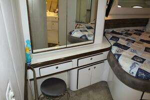 1996 Sea Ray 500 Sundancer thumbnail 44