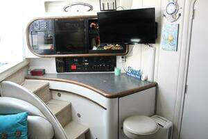 1996 Sea Ray 500 Sundancer thumbnail 27