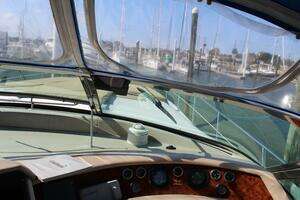 1996 Sea Ray 500 Sundancer thumbnail 22