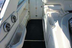 1996 Sea Ray 500 Sundancer thumbnail 16