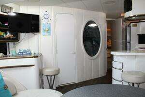 1996 Sea Ray 500 Sundancer thumbnail 38