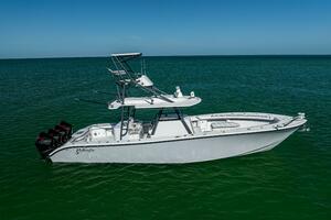 39FT (11.89M) YELLOWFIN