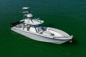 39FT (11.89M) YELLOWFIN