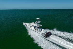 39FT (11.89M) YELLOWFIN